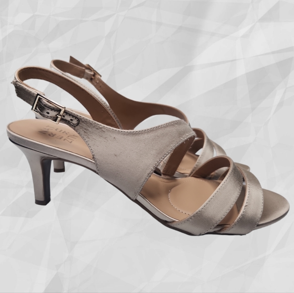 Naturalizer Taimi Strappy Mid Heel Slingback Sandals Size 12